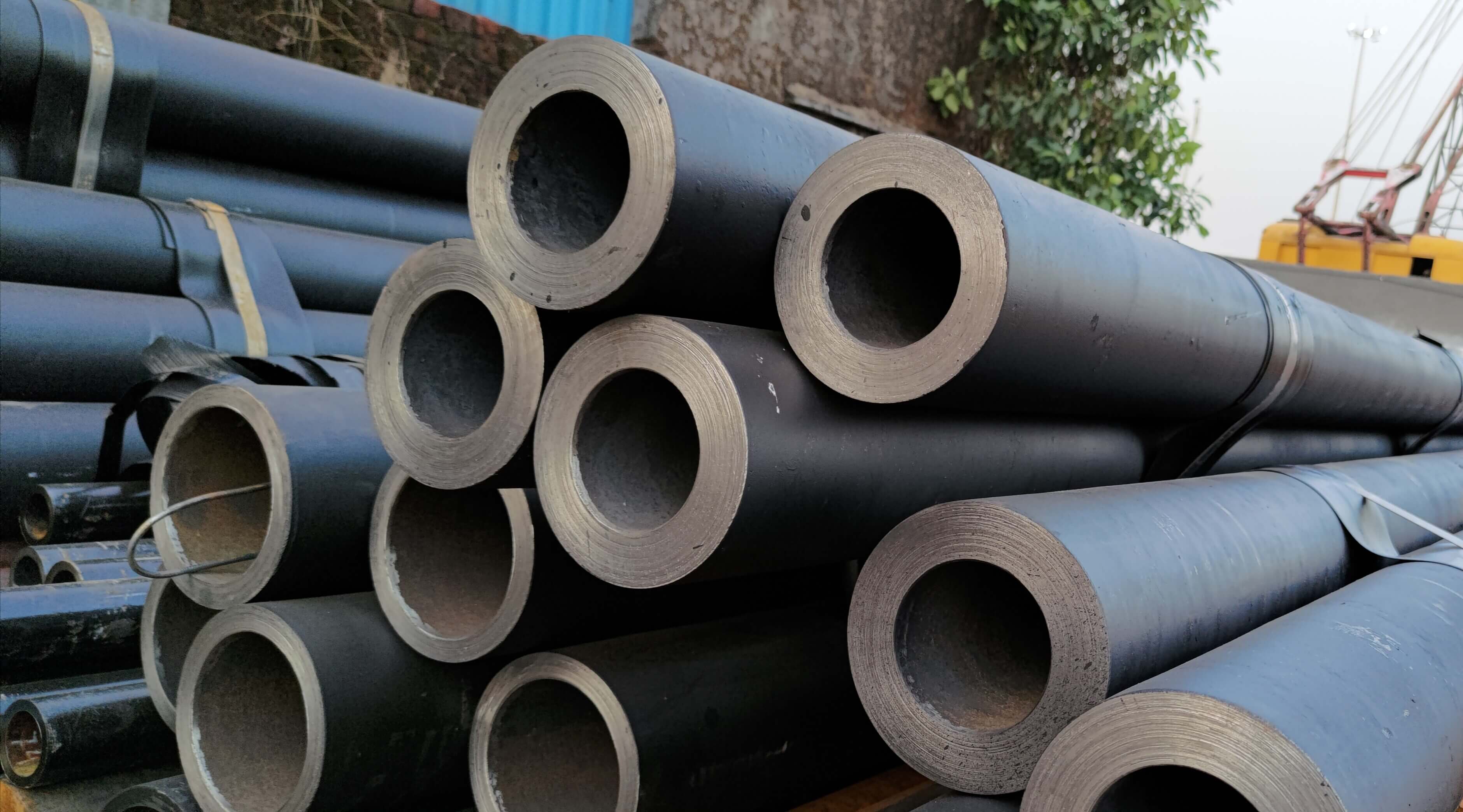 OCTG: CASING, TUBING & DRILL PIPES